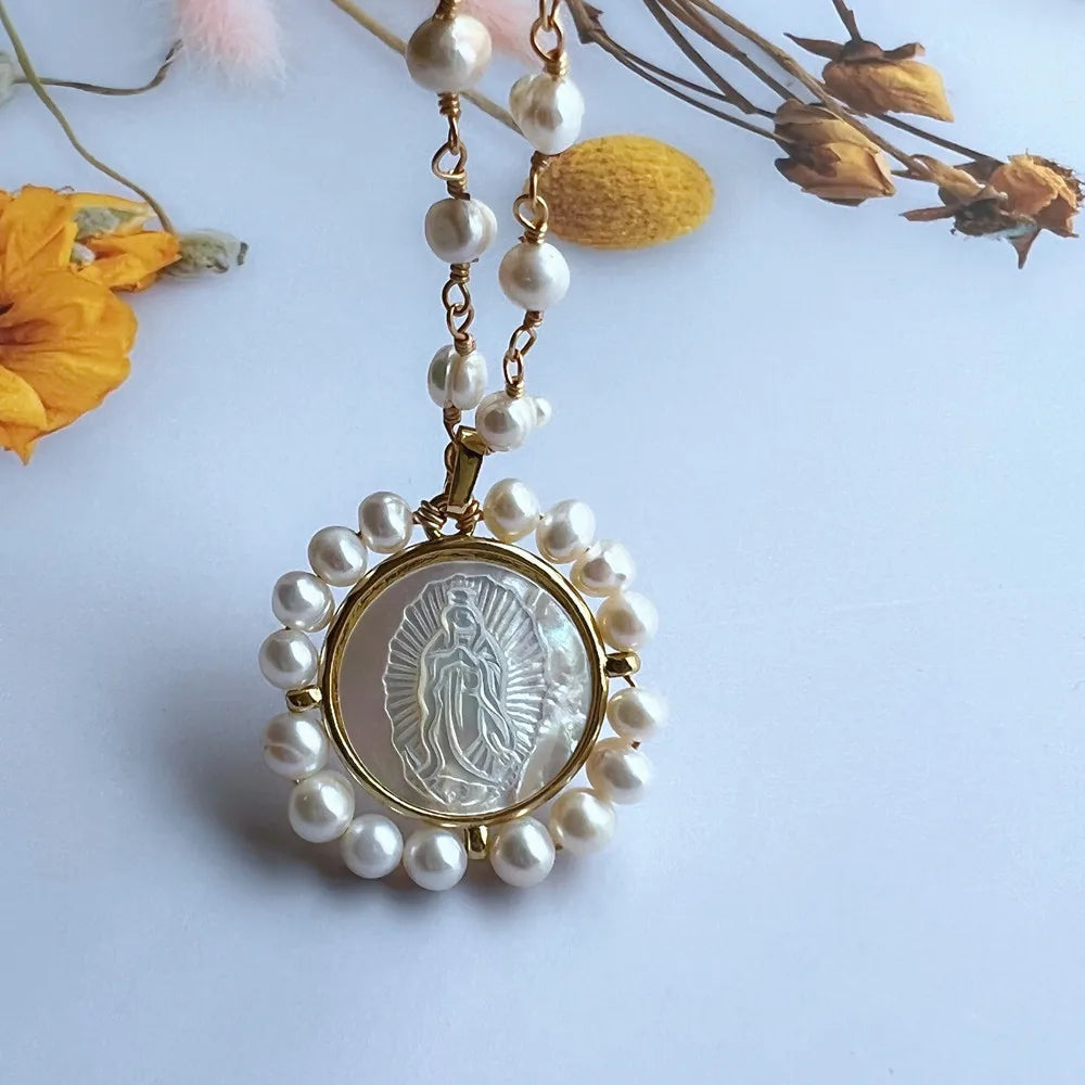 Natural Freshwater Pearl Virgin Mary Charms Necklace Natural Mother Pearl Shell Religious Medals San Benito Necklace for Gift