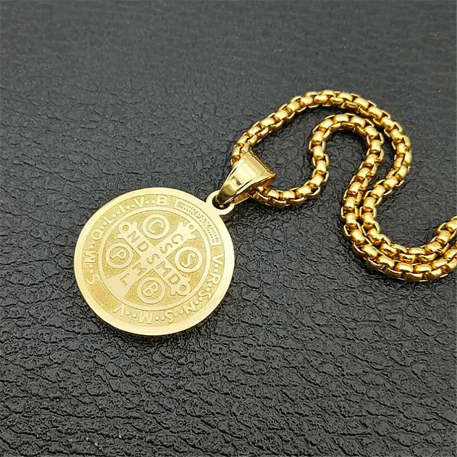 Hip Hop Iced Out San Benito Holy Medal Pendant with Chain Gold Color Stainless Steel Jesus Necklace Religious Jewelry