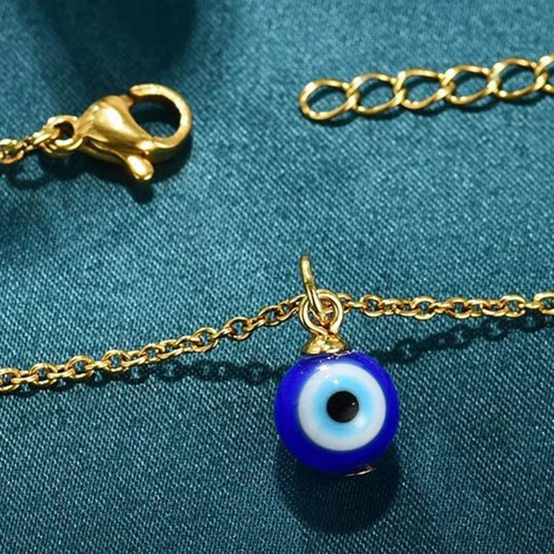 Evil Eye Chain Necklace Blue Eyes Amulet Pendant Necklace Ojo Turco Kabbalah Protection Delicate Jewelry Gift for Women Girls